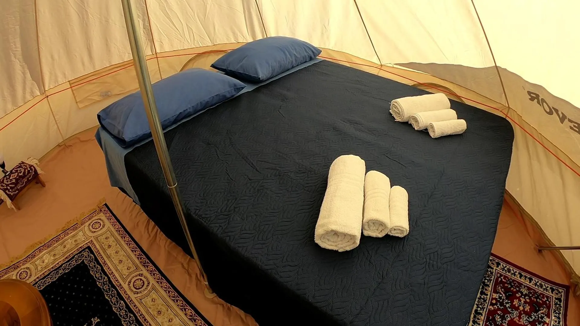 Camping Gole Alcantara Motta Camastra