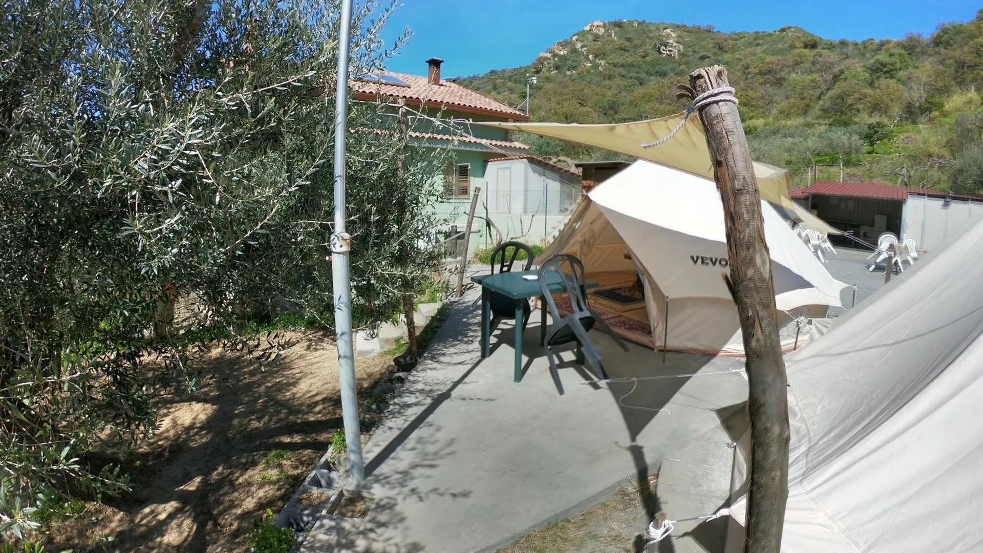 Campsite Camping Gole Alcantara Motta Camastra